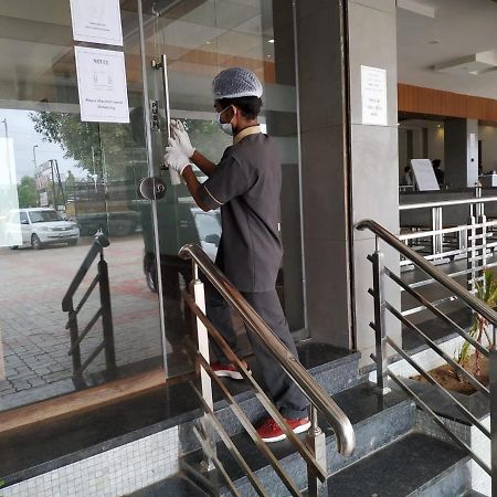 Hotel Satkar Chhatral Exterior foto