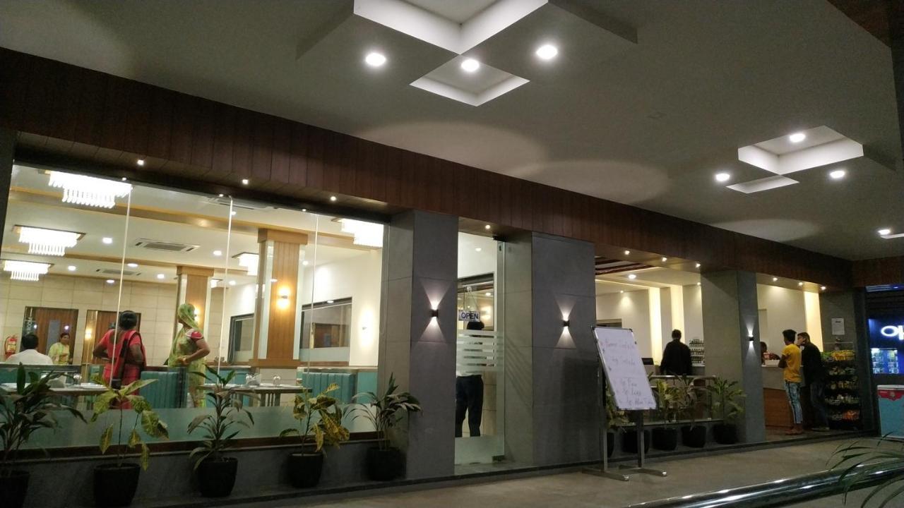 Hotel Satkar Chhatral Exterior foto