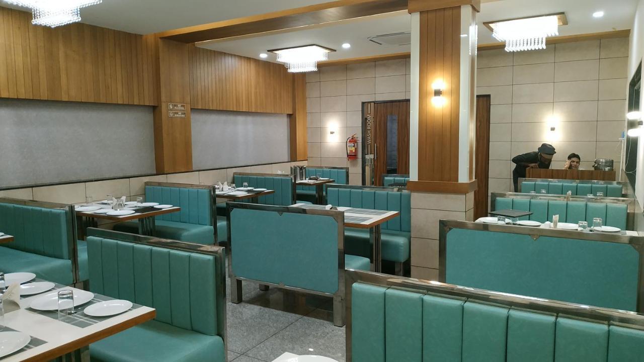 Hotel Satkar Chhatral Exterior foto